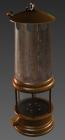 Flame safety lamp