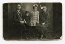 Photograph of the Mayor and his family, 1942