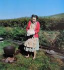 Baking bread in a pot oven