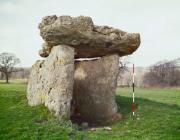 ST LYTHANS CHAMBERED LONG CAIRN