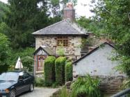 LLANTYSILIO LOCK COTTAGE, LLANGOLLEN CANAL...