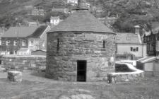 Ty Crwn ('Round House'), Barmouth