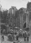 Llangollen. Valle Crucis Abbey