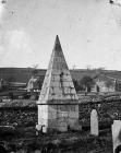 Grave of David Richards (Dafydd Ionawr, 1751-1827)