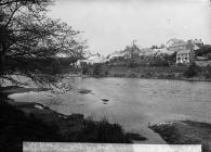 Afon Teifi at Llechryd