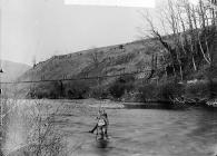 Fishing on Afon Teifi, Llandysul (Cer)