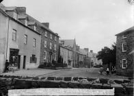 high street, Meifod