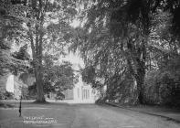 The drive, Clungunford Hall