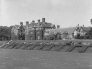 Gregynog Hall, Tregynon