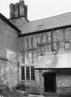  PLAS ASHPOOL BARN, LLANDYRNOG