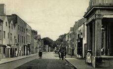 Stryd y Castell, Biwmares c1906