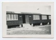 Caban bwyta gwersyll Yr Urdd, Llangrannog. 1958