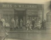 Siop Rees and Williams, Maesteg