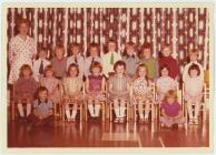 Ysgol Cwrtnewydd Children