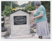 Unveiling the Memorial to Beti Gwynno
