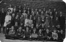 Garnant Council School, Std VI - 1920