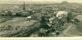 Gwaun-cae-gurwen / Tairgwaith, view from...