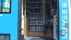 New library van at Ceinws Esgairgeiliog 2016