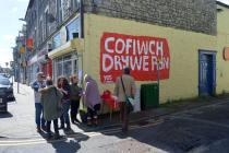 'Cofiwch Dryweryn' mural, Bridgend