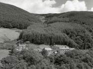 Houses on the old road below Abercorris quarry