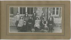 Holton Road Girls School Standard I.D.C.