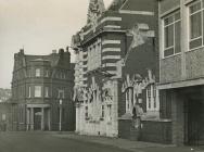 Bank and Post Office, Dock View Road, Barry