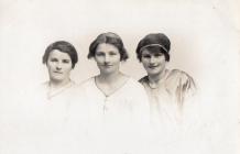 Florence, Gladys and Mildred Phillips,...