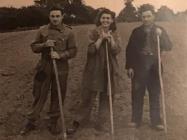 Rina Sidoli with helpers, Women's Land Army