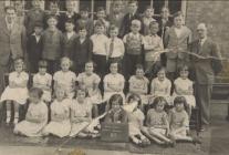 Holywell Council School Class 3A, 1938