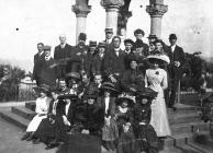 Outing to Colwyn Bay 1913 mary hayden at front.