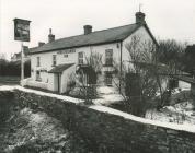 Hare and Hounds Aberthin January 1985