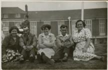 Llandilo Chapel Sunday school outing to Barry 1954